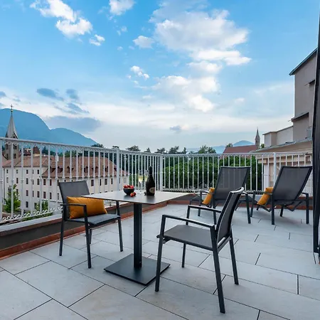 Keramik Apartment